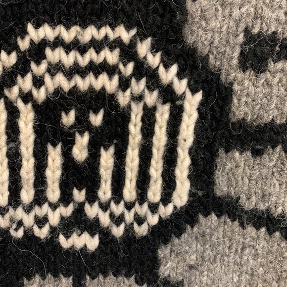 Vintage Wool sweater - Picture 3 of 5